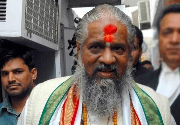 Indian Controversial Baba Played With People Sentiment In India