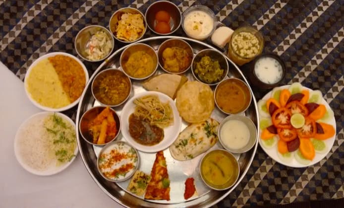 Tip Top Buffet- Special Thali Restaurants In Mumbai