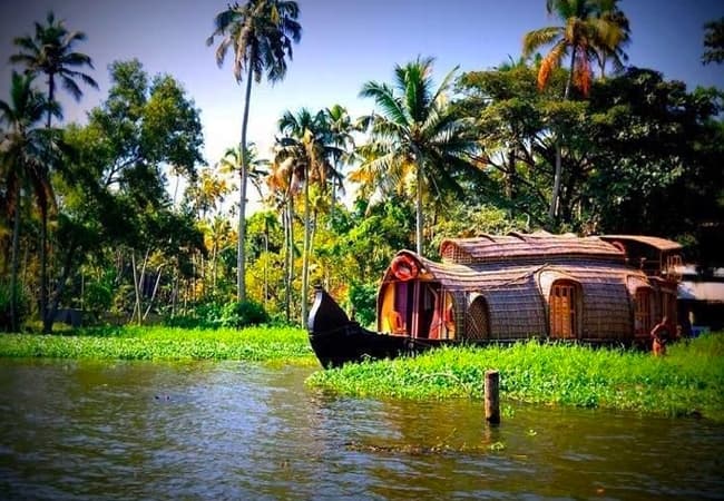Backwaters- Best of Kerala Tourism