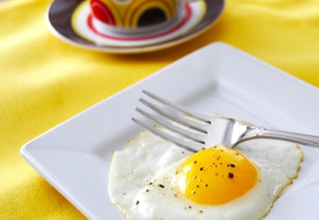 Eggs Sunnyside Up- Quick Meal Recipes