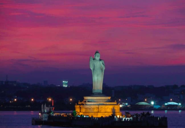 Hussain Sagar Lake