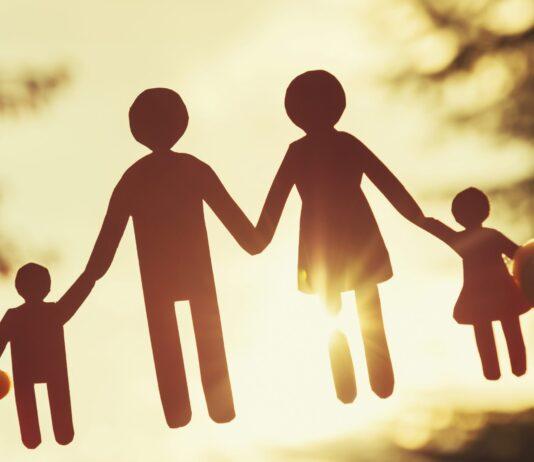 Parenting Tips with Technology and Gadgets in this digital world Parenting Tips with Technology