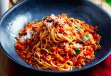 Best Spaghetti Bolognese recipe for home kitchen cooking Best Spaghetti Bolognese Recipe