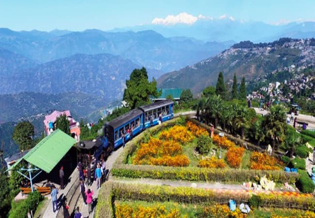 Darjeeling- Best Family Destination in India